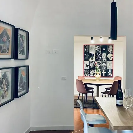 Palestro 8_art House